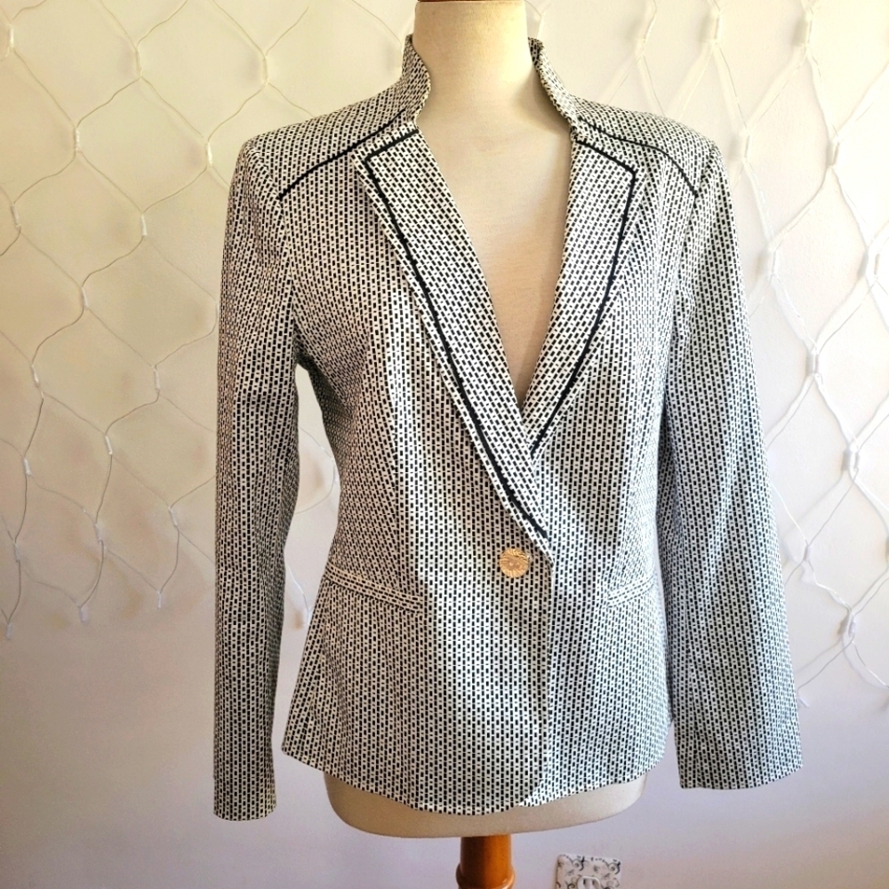 Anne Klein Single Breasted Blazer • Black & White • Size Medium